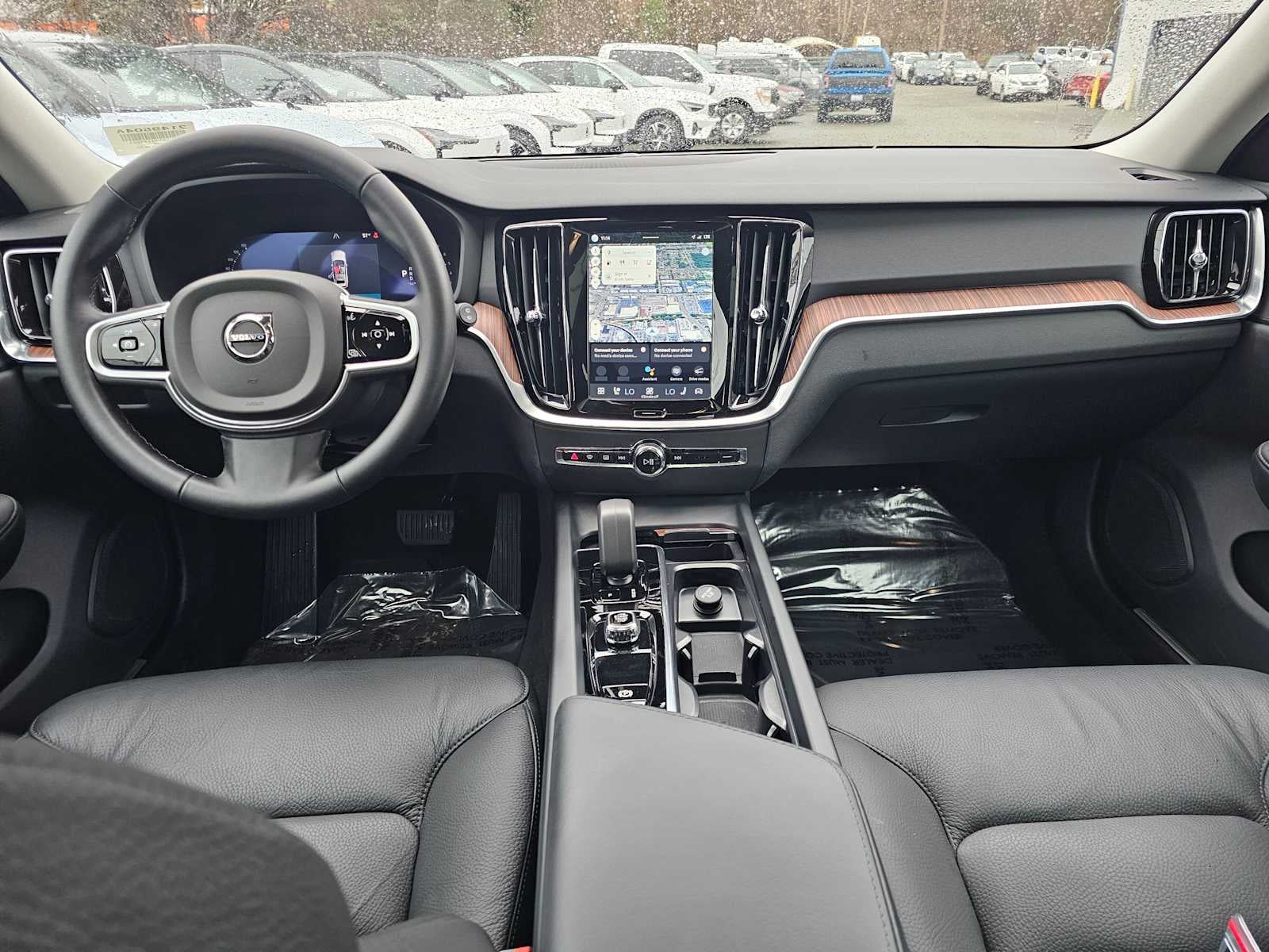 2025 Volvo V60 Cross Country Plus