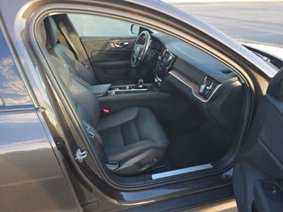 2025 Volvo V60 Cross Country Plus