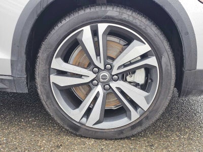 2025 Volvo V60 Cross Country Plus