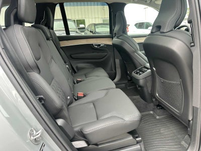 2025 Volvo XC90 Core