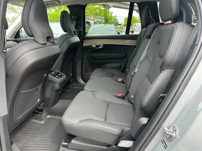 2025 Volvo XC90 Core