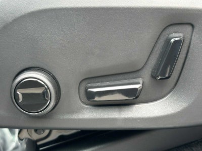 2025 Volvo XC90 Core