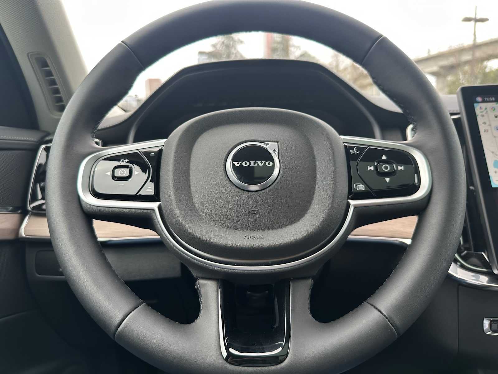 2025 Volvo XC90 Core