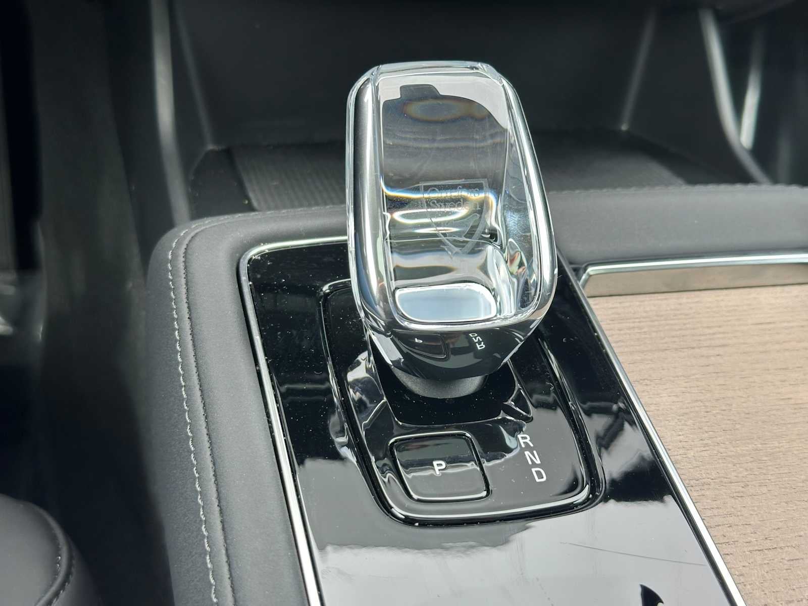 2025 Volvo XC90 Core