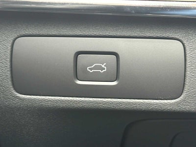 2025 Volvo XC90 Core
