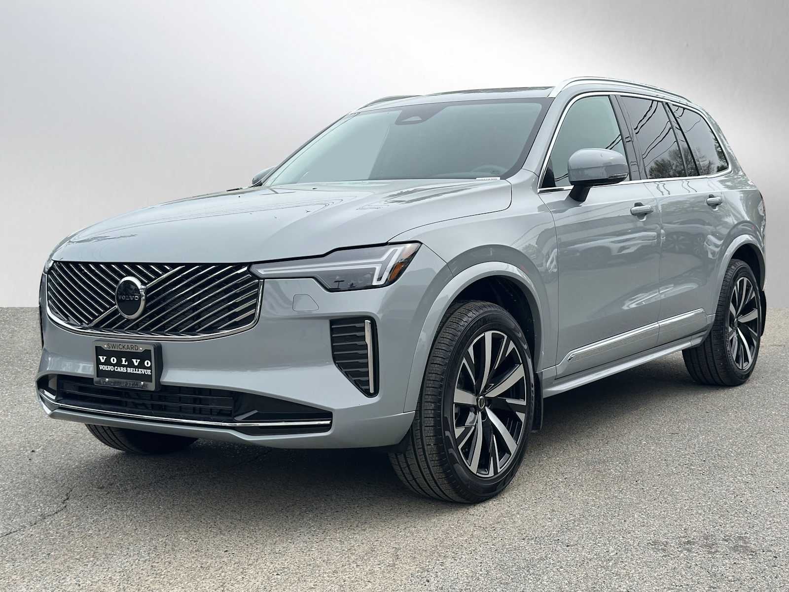 2025 Volvo XC90 Core