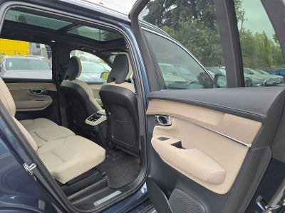 2026 Volvo XC90 Plus