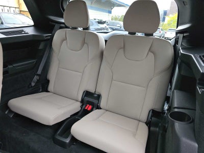 2026 Volvo XC90 Plus