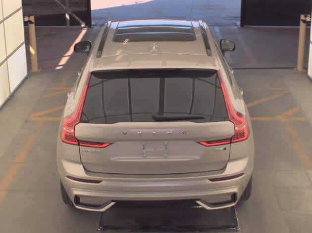 2025 Volvo XC60 Plus