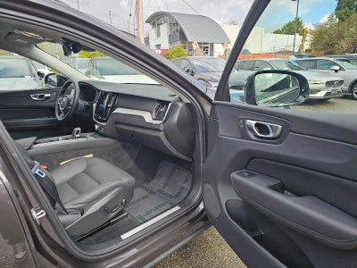 2025 Volvo XC60 Plus