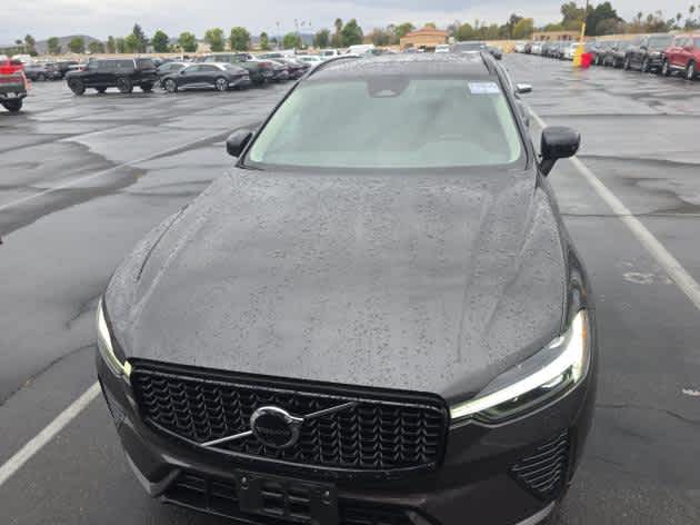 2025 Volvo XC60 Plus