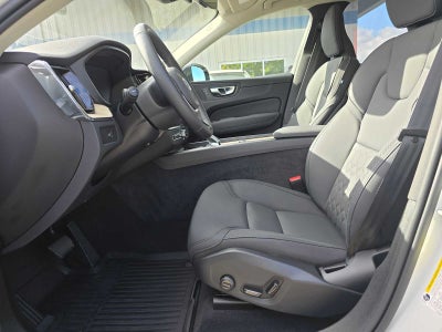 2026 Volvo XC60 Plus