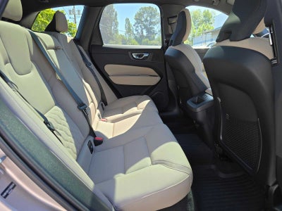 2026 Volvo XC60 Plus