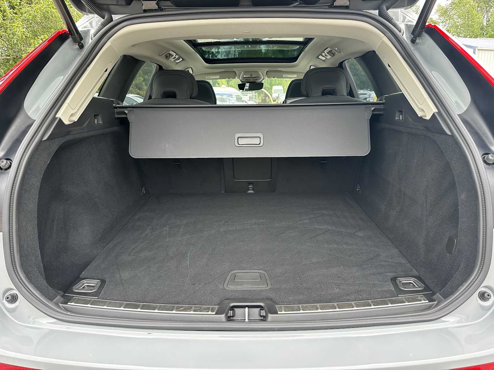 2026 Volvo XC60 Plus