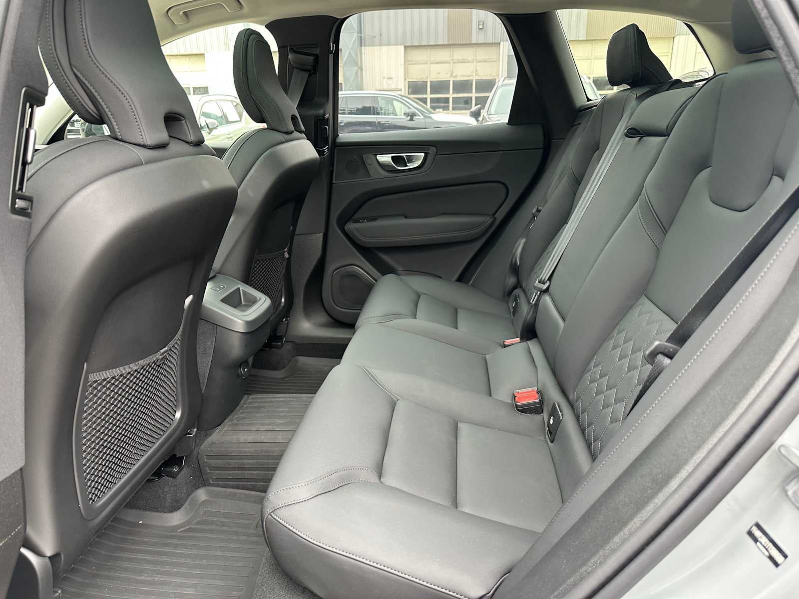 2026 Volvo XC60 Plus