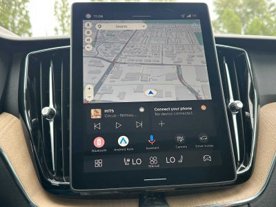 2026 Volvo XC60 Plus