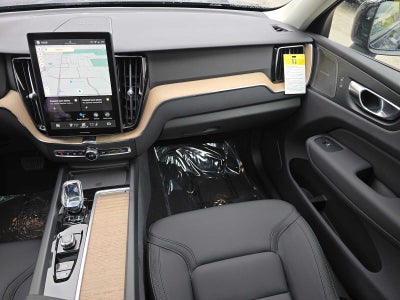 2026 Volvo XC60 Plus