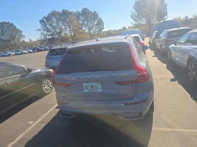 2025 Volvo XC60 Plus