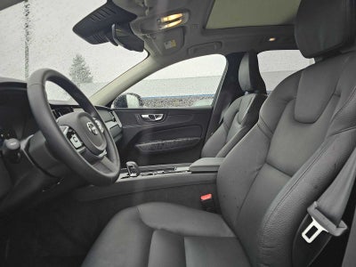 2025 Volvo XC60 Plus