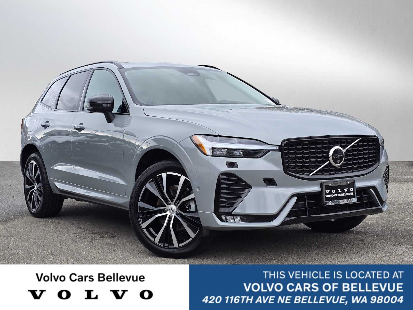 2025 Volvo XC60 Plus