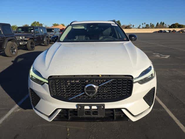 2025 Volvo XC60 Plus