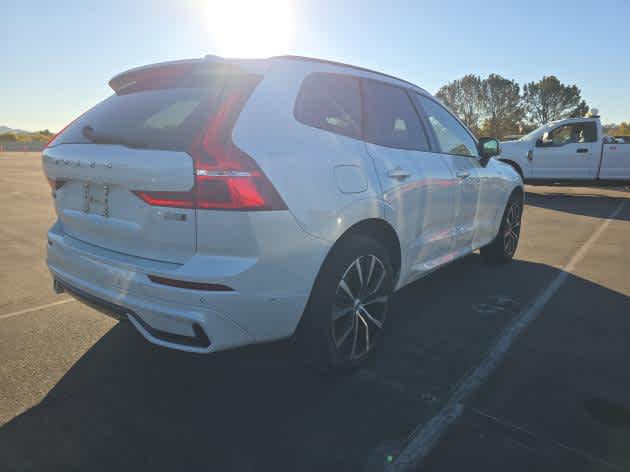 2025 Volvo XC60 Plus
