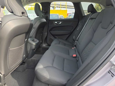 2026 Volvo XC60 Plus