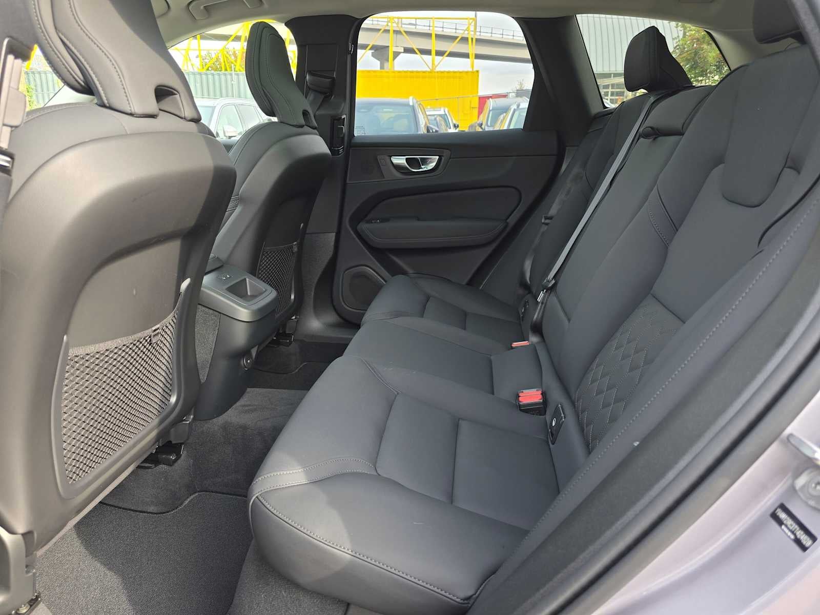 2026 Volvo XC60 Plus