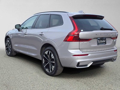 2026 Volvo XC60 Plus