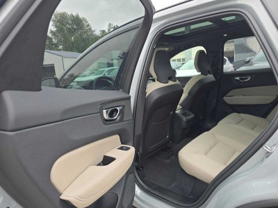 2026 Volvo XC60 Plus
