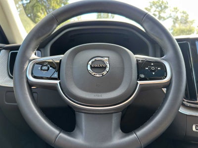 2025 Volvo XC60 Plus