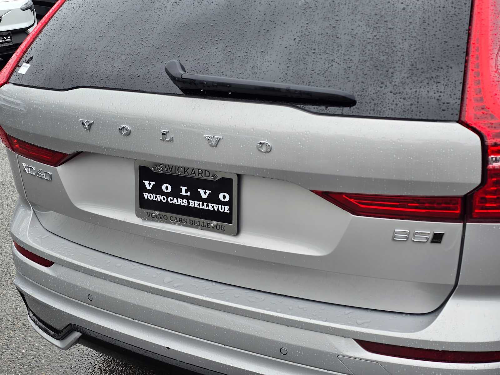 2025 Volvo XC60 Plus