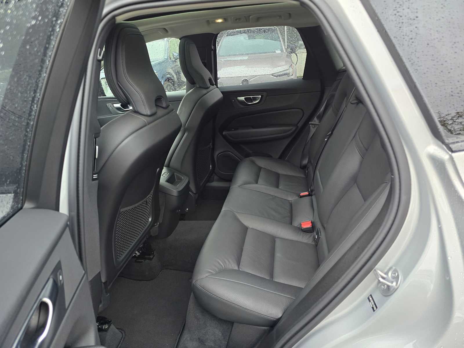 2025 Volvo XC60 Plus