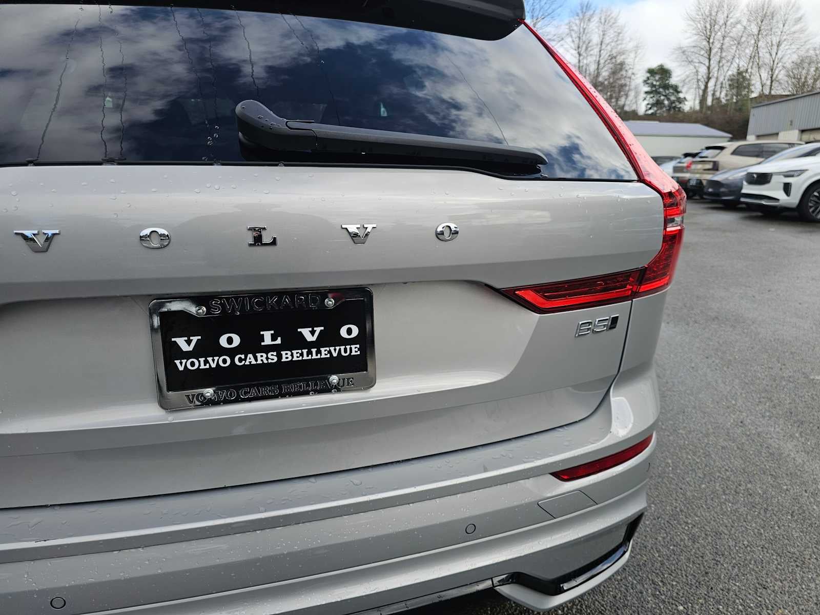 2025 Volvo XC60 Plus