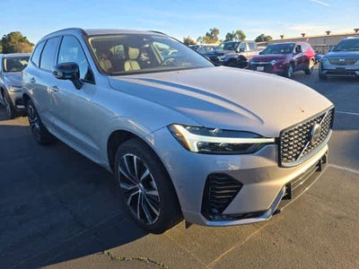 2025 Volvo XC60 Plus