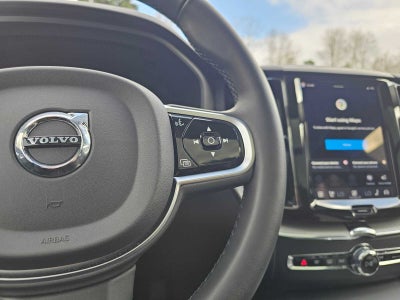 2025 Volvo XC60 Plus