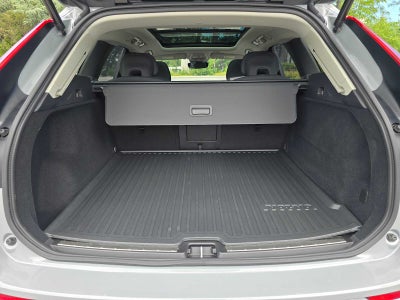 2026 Volvo XC60 Plus