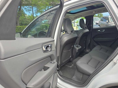 2026 Volvo XC60 Plus