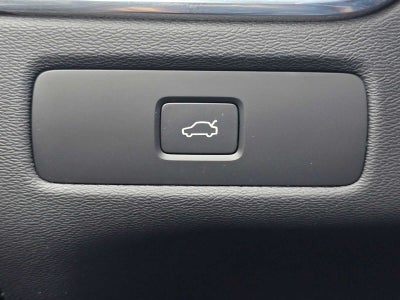2026 Volvo XC60 Plus