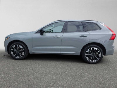 2026 Volvo XC60 Plus
