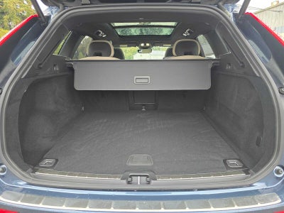 2026 Volvo XC60 Plus