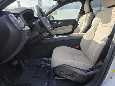 2026 Volvo XC60 Plus