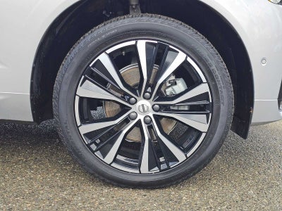 2025 Volvo XC60 Plus