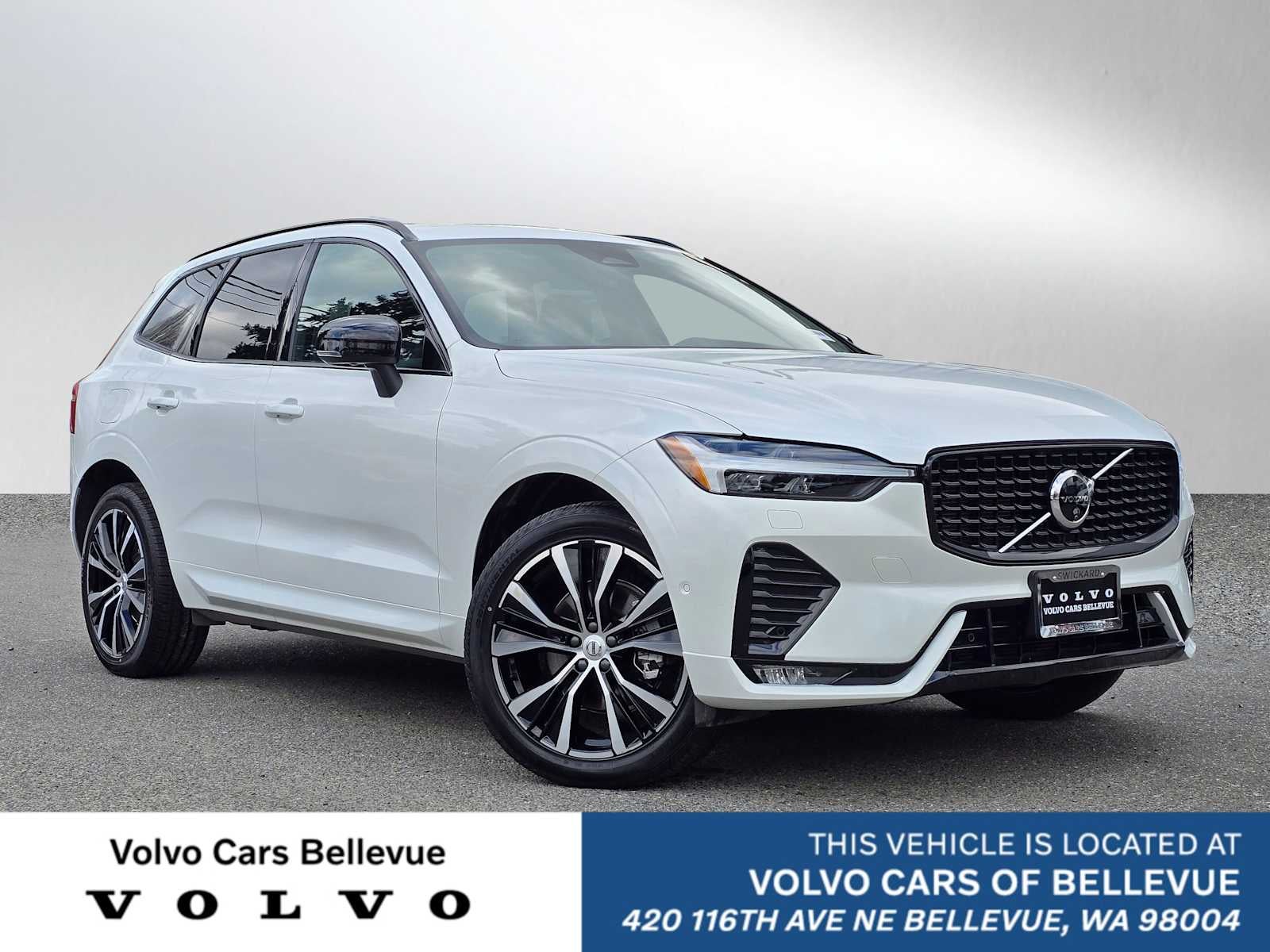 2025 Volvo XC60 Plus