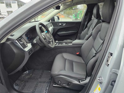 2025 Volvo XC60 Plus