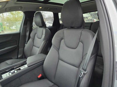 2025 Volvo XC60 Plus