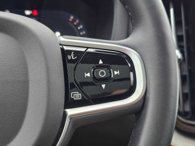 2025 Volvo XC60 Plus