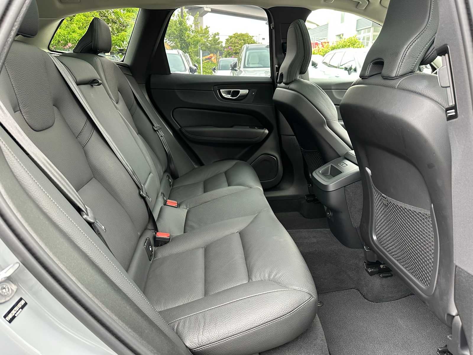 2025 Volvo XC60 Plus
