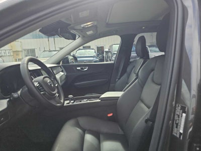 2025 Volvo XC60 Plus