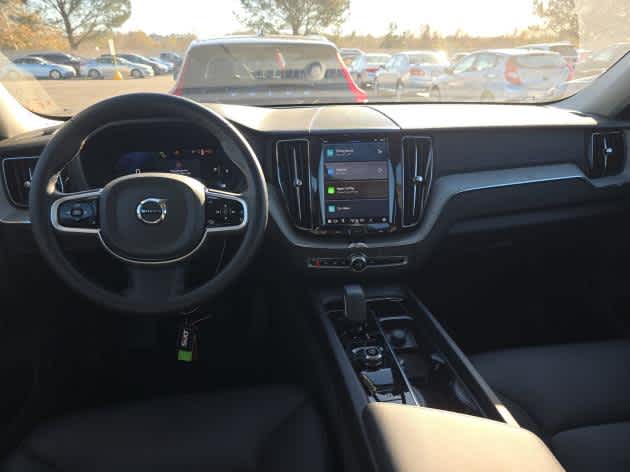 2025 Volvo XC60 Plus